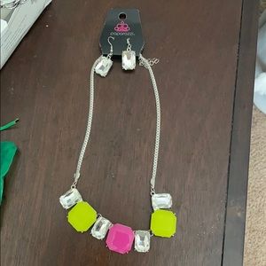 Paparazzi Necklace/Earring Set.